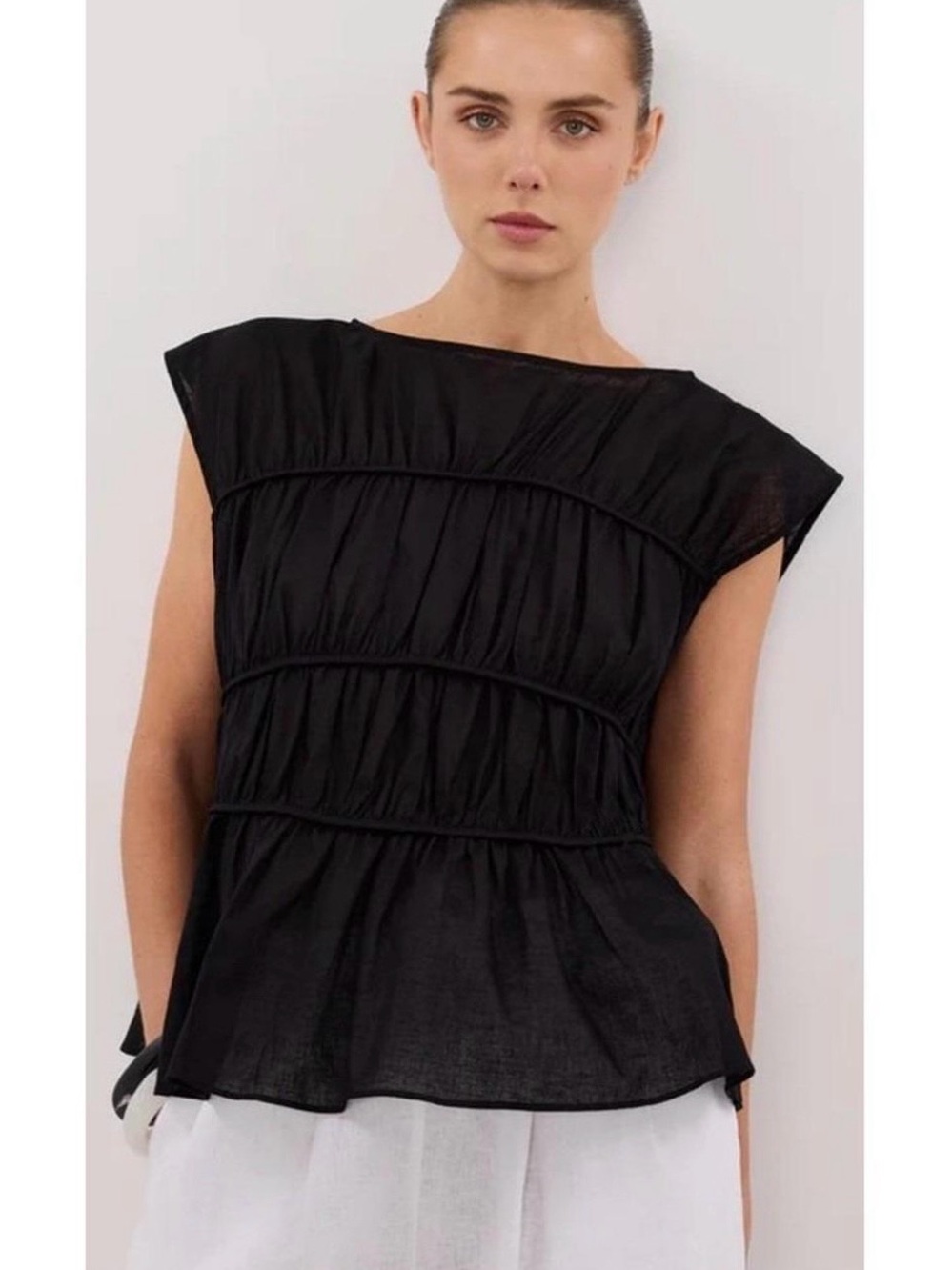 DISSH Flynn Linen Blend Tiered Top Black